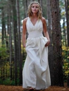 Move-Over-Cotton-and-Say-Hello-to-the-‘Forbidden’-Crop-That’s-Taking-the-World-by-Storm-Hemp-Dress-228x300